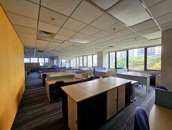Southpoint (D2), Office #457558001